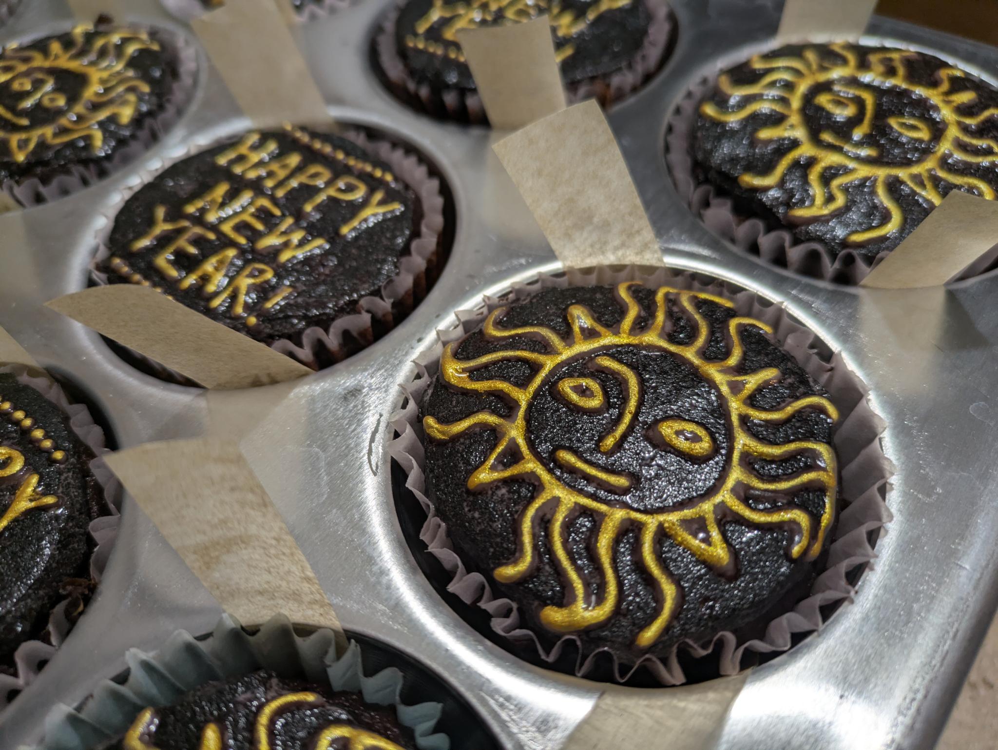 New Year's Eve 2025 Cupcakes